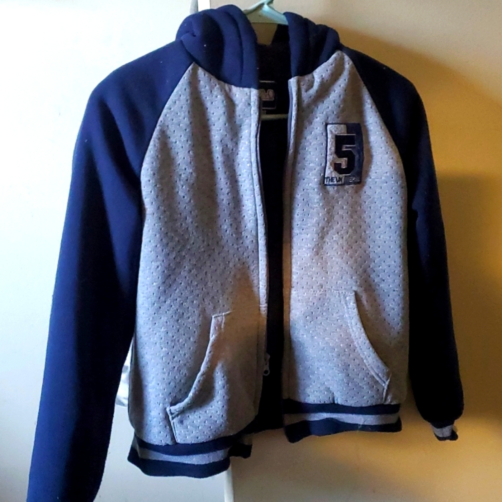 Sz 14 boys coat, nwot